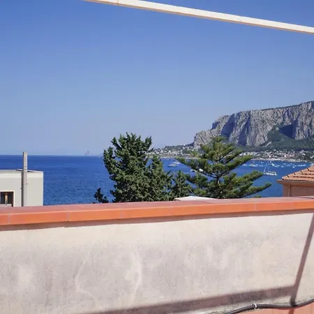 Apartamento Casa Del Pescatore - Fronte Mare Di Mondello - By Rentalbeb Italy- Palermo